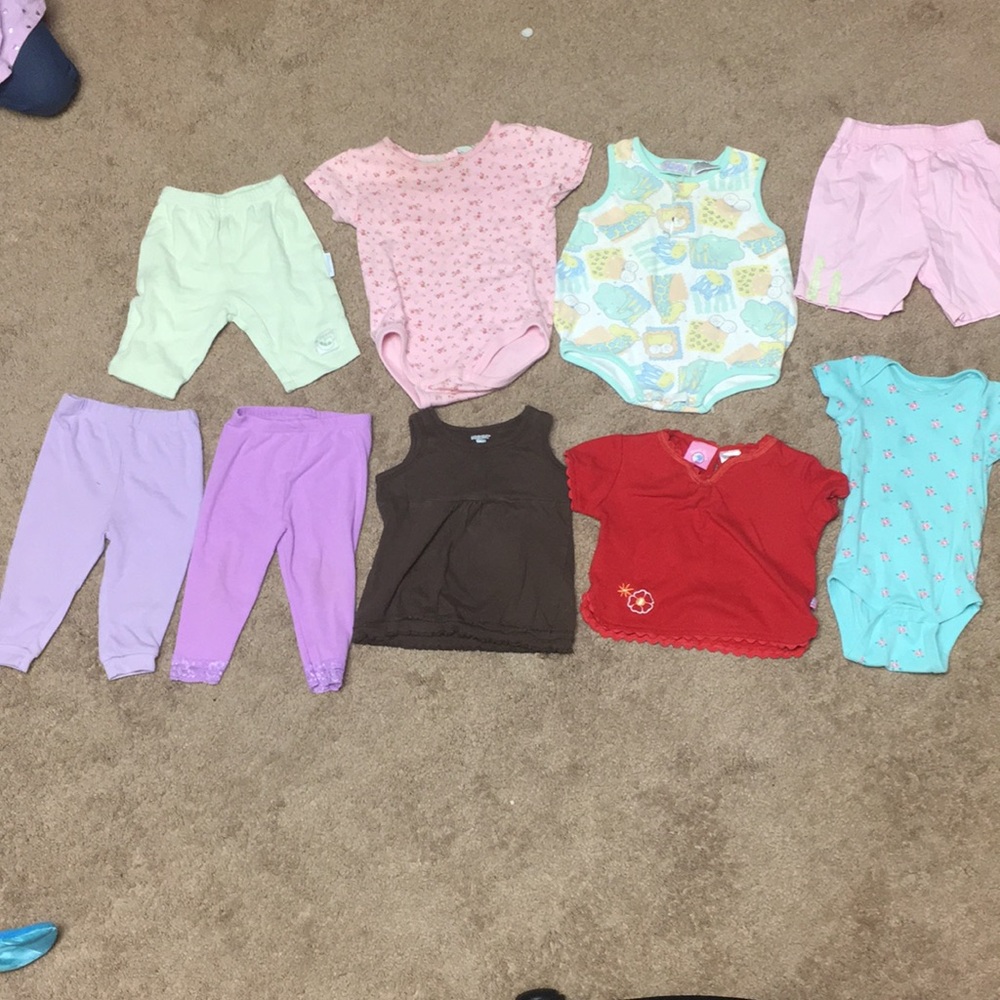 Shirts/leggings size 6-9months